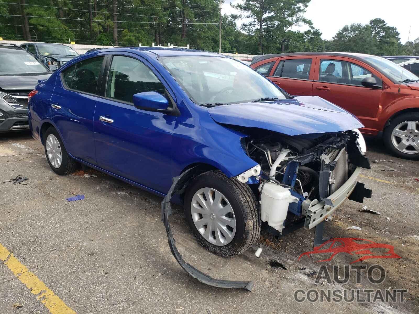 NISSAN VERSA 2017 - 3N1CN7AP7HL858375
