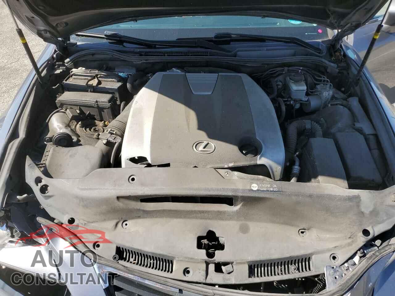 LEXUS IS 2014 - JTHBE1D22E5002949