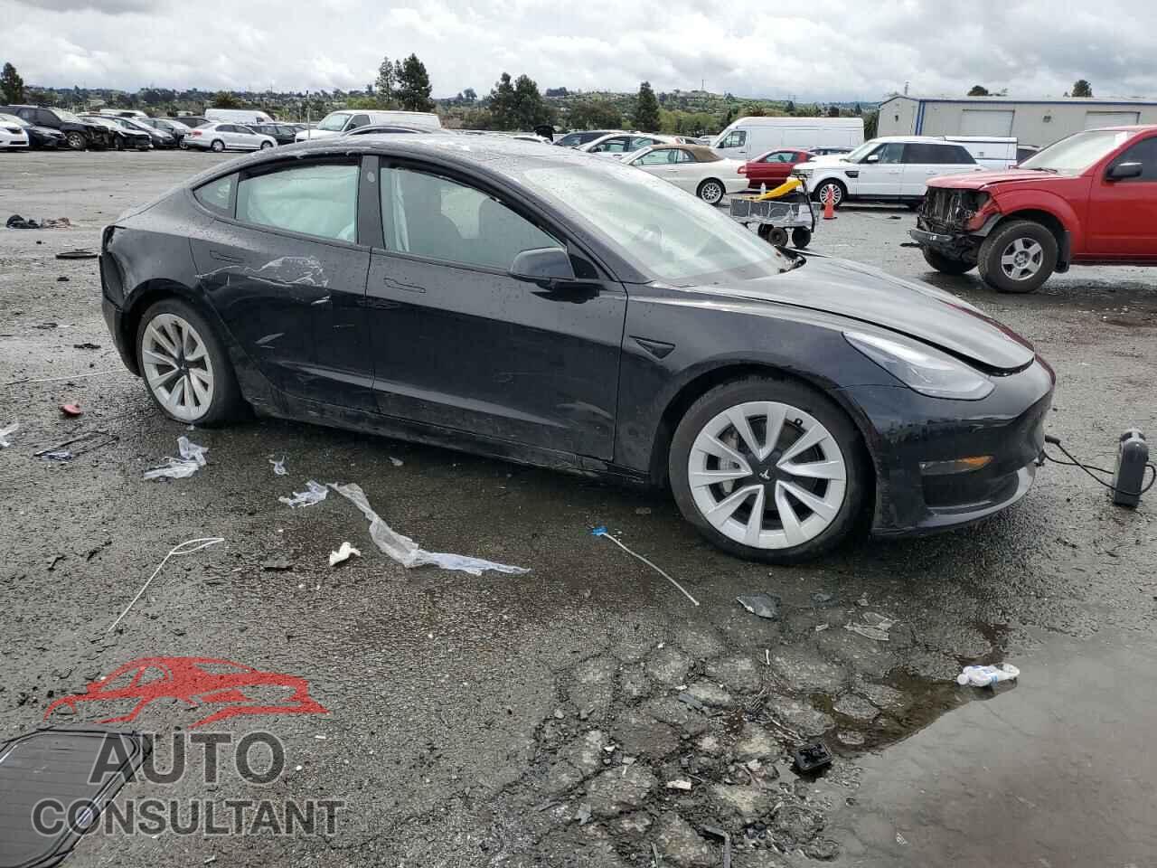 TESLA MODEL 3 2023 - 5YJ3E1EB4PF686313