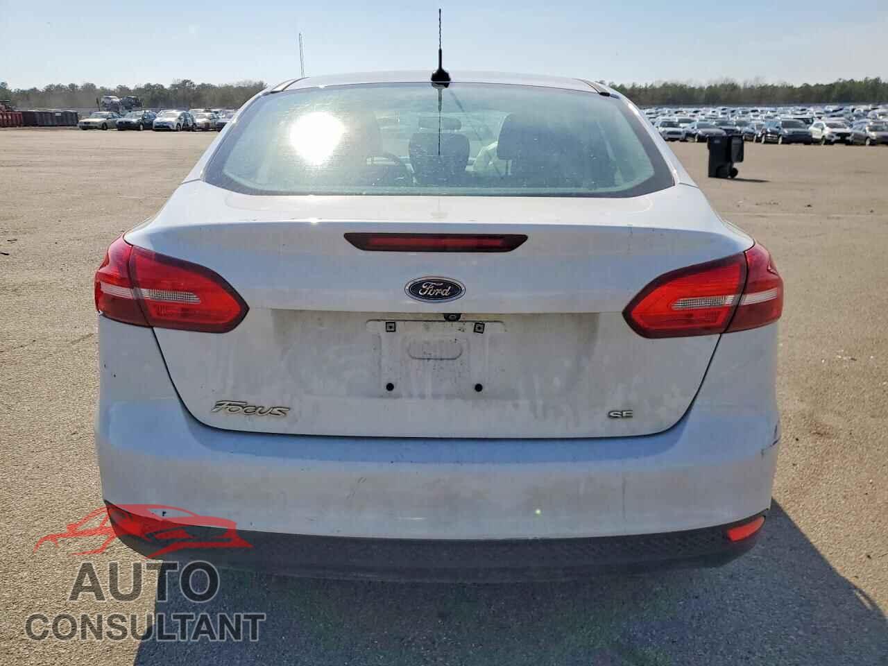 FORD FOCUS 2016 - 1FADP3F21GL388989