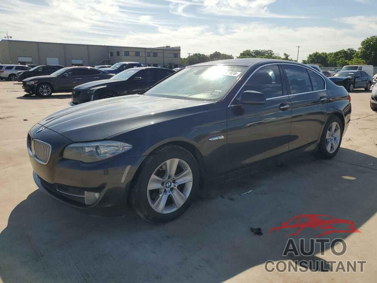 BMW 5 SERIES 2011 - WBAFR1C54BC738430