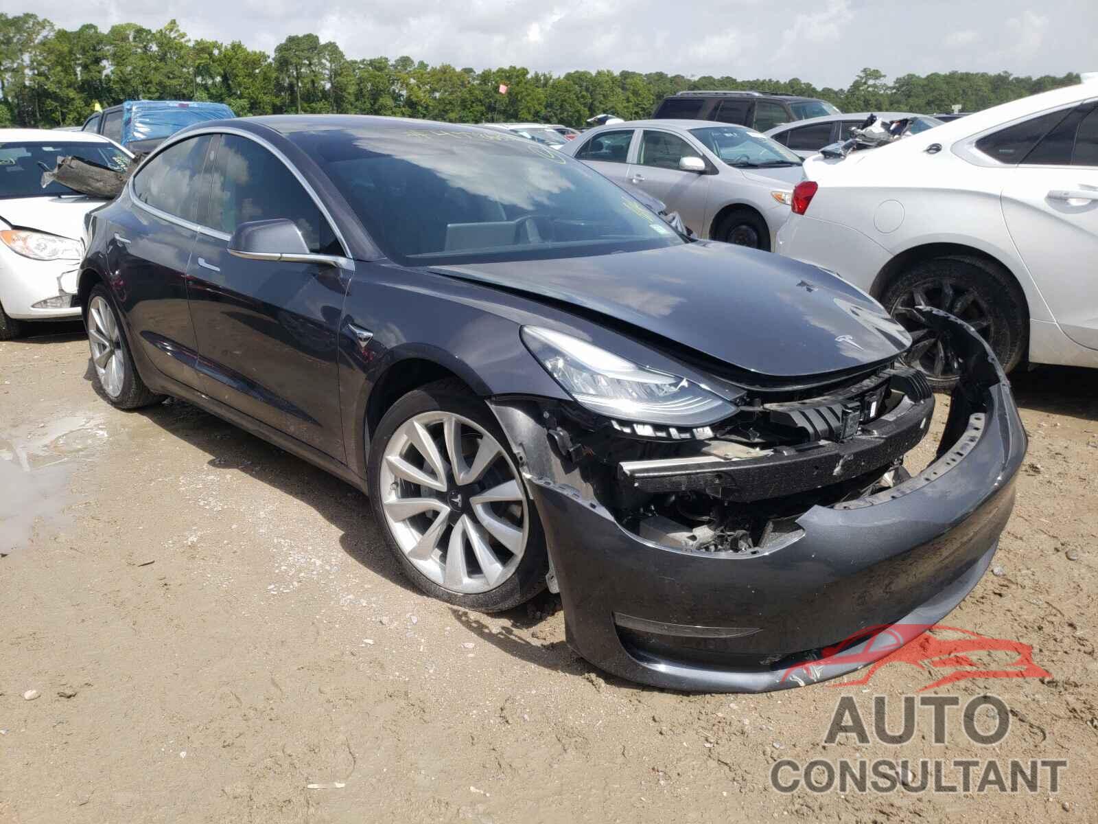 TESLA MODEL 3 2018 - 5YJ3E1EB6JF132469