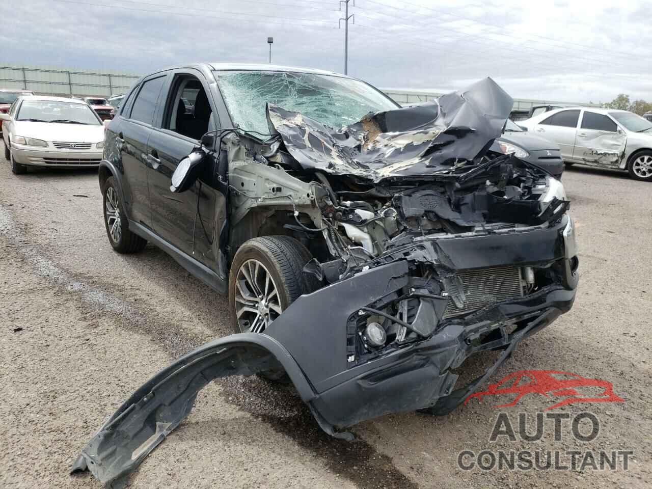 MITSUBISHI OUTLANDER 2019 - JA4AP3AU2KU020758