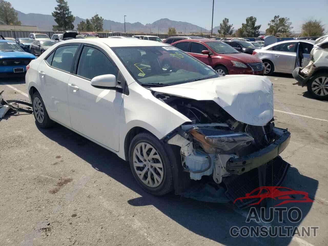 TOYOTA COROLLA 2017 - 2T1BURHEXHC917739