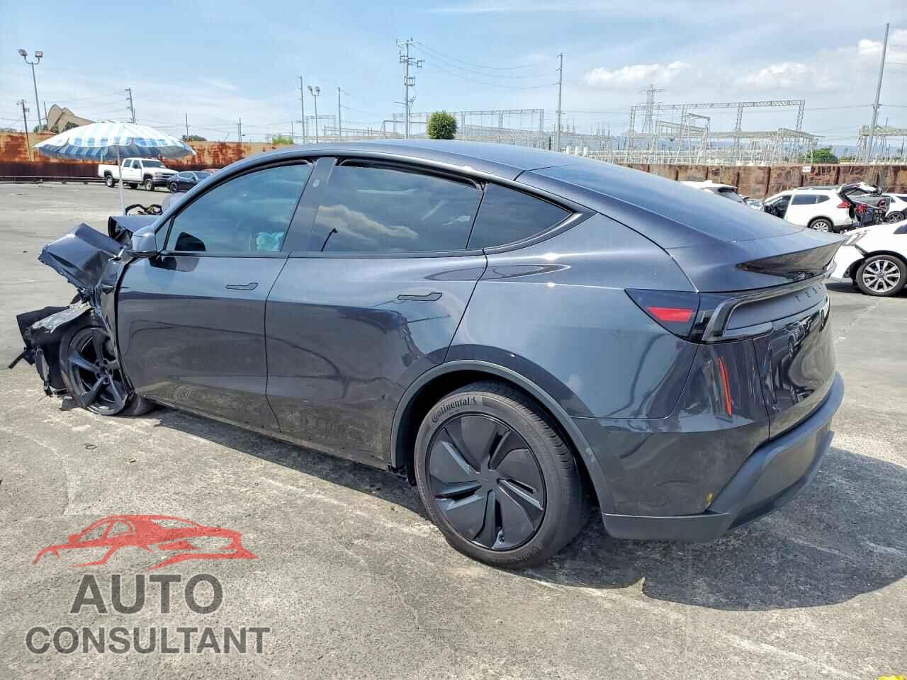 TESLA MODEL Y 2026 - 7SAYGDEE3TF347762