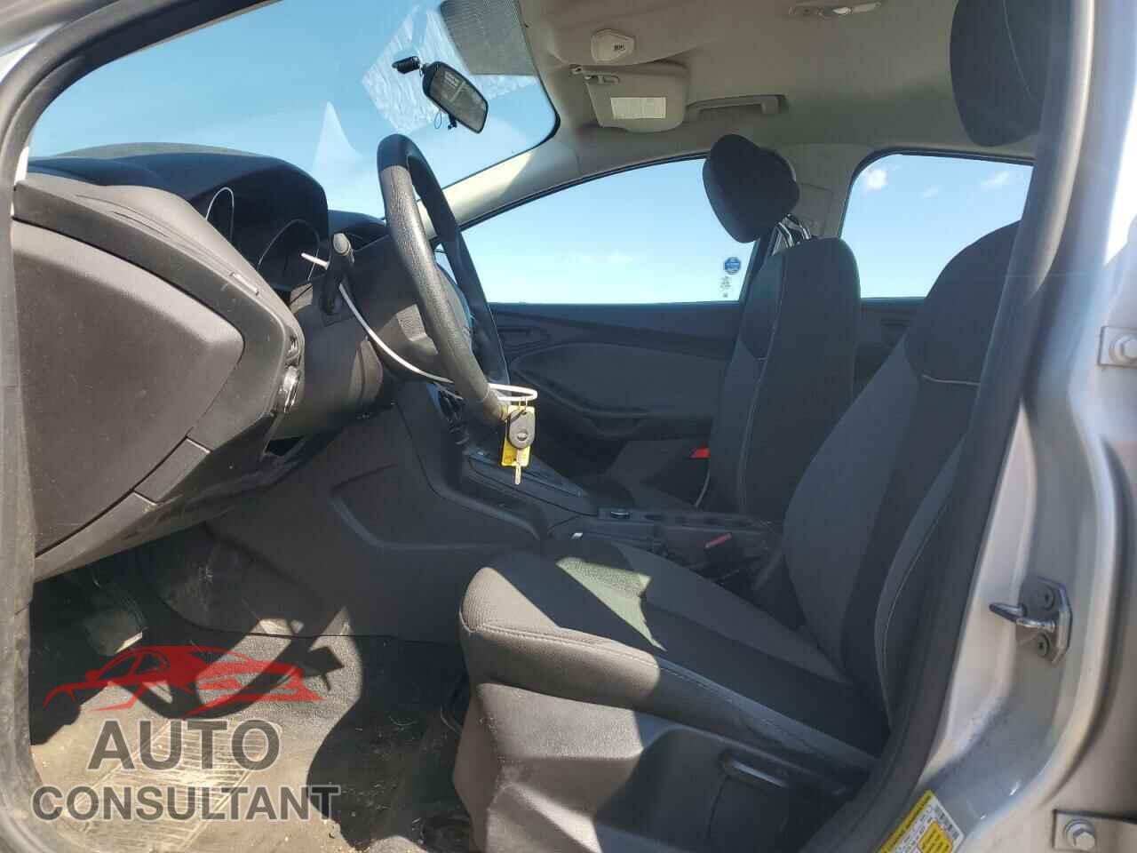 FORD FOCUS 2014 - 1FADP3E23EL346774