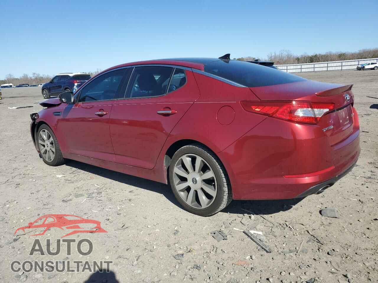 KIA OPTIMA 2013 - 5XXGR4A65DG129239