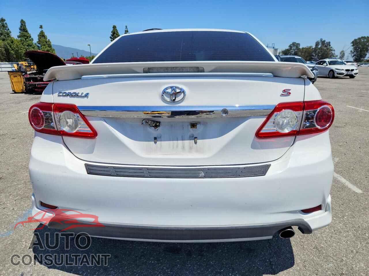 TOYOTA COROLLA 2011 - 2T1BU4EE7BC653295
