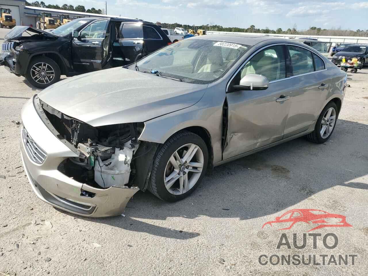 VOLVO S60 2015 - YV140MFMXF1341194