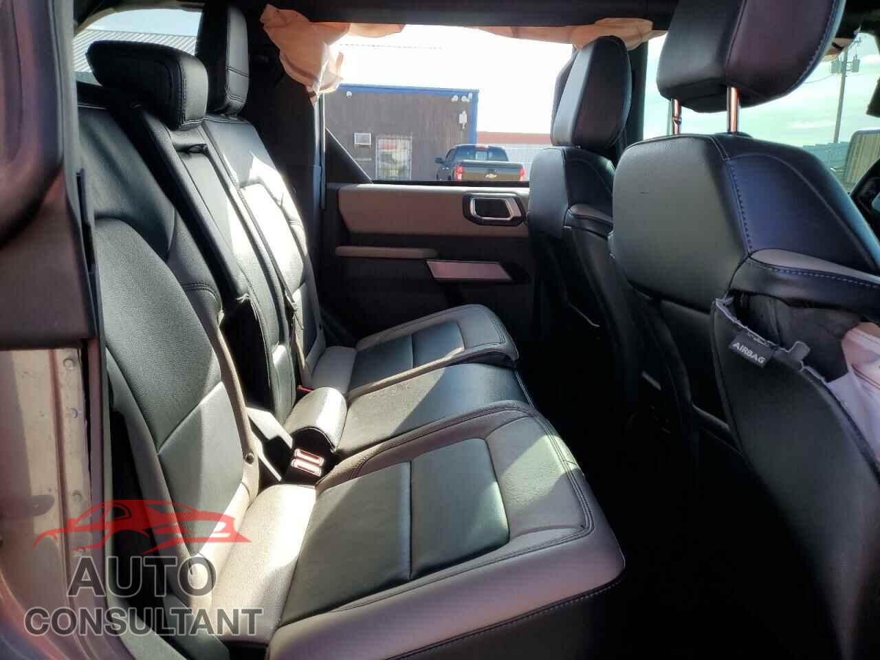 FORD BRONCO 2022 - 1FMEE5DP7NLB32900