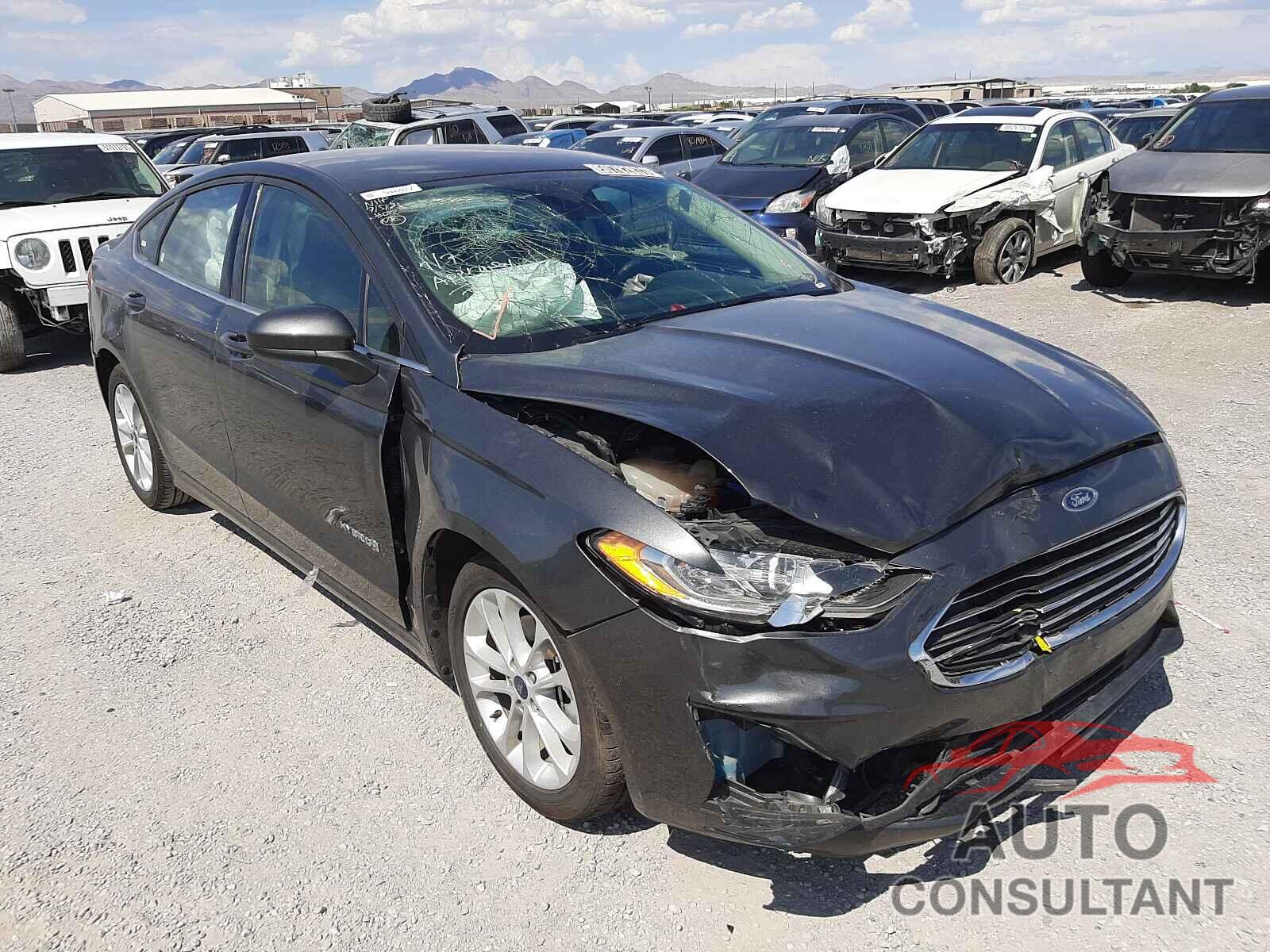 FORD FUSION 2019 - 3FA6P0LU3KR143750