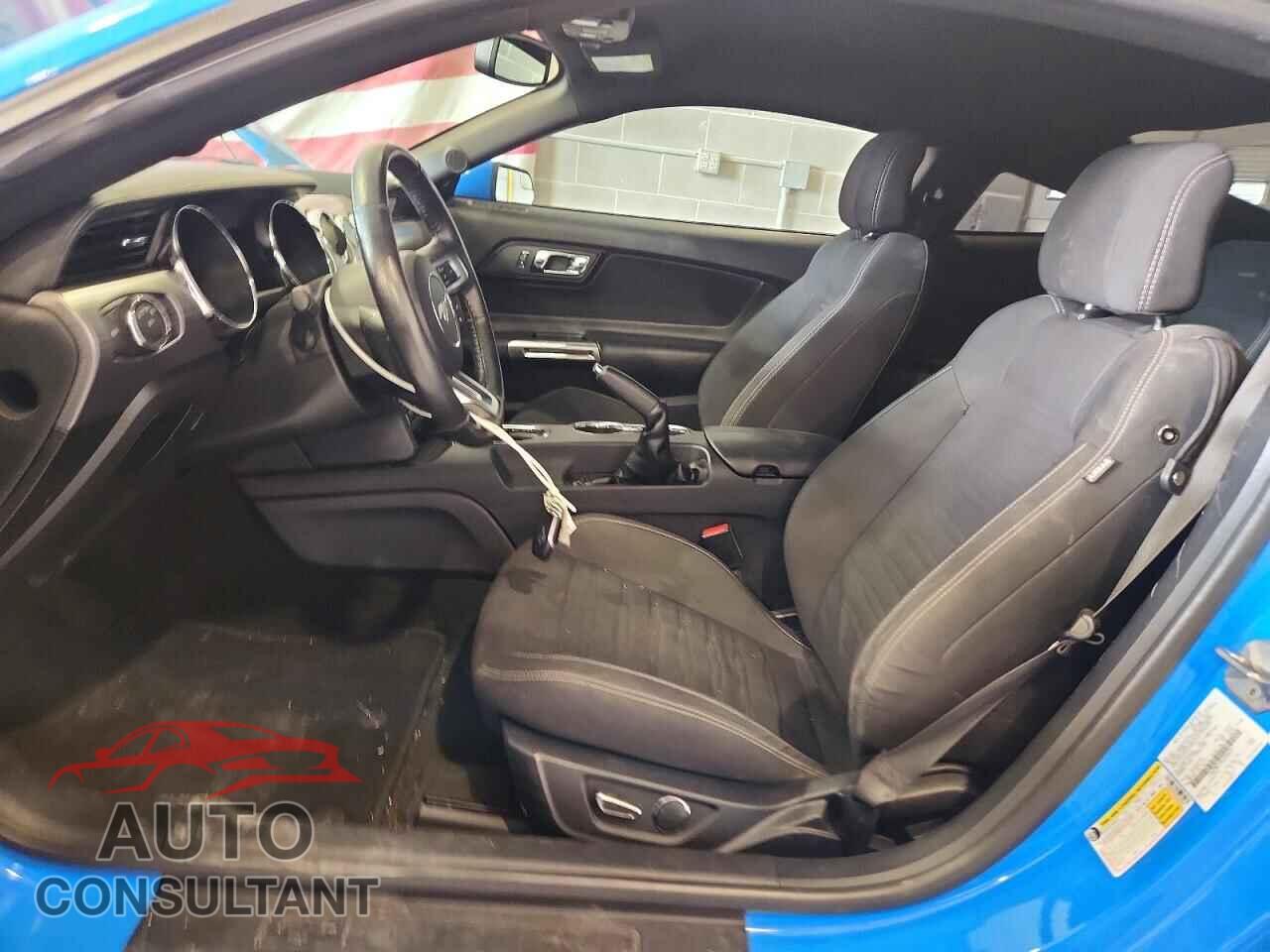 FORD MUSTANG 2017 - 1FA6P8CF4H5330331
