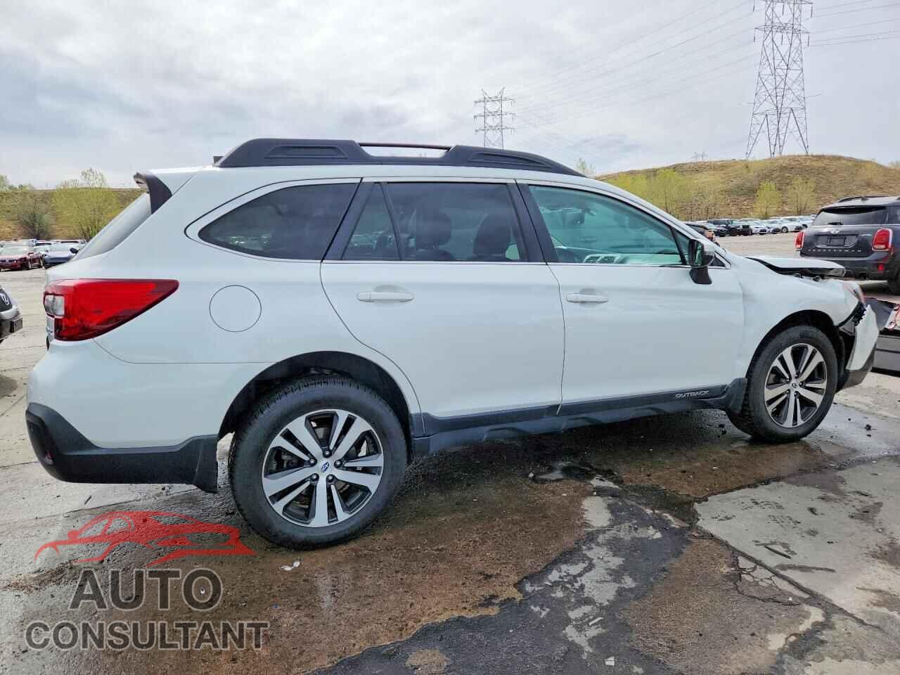 SUBARU OUTBACK 2018 - 4S4BSANC5J3225361