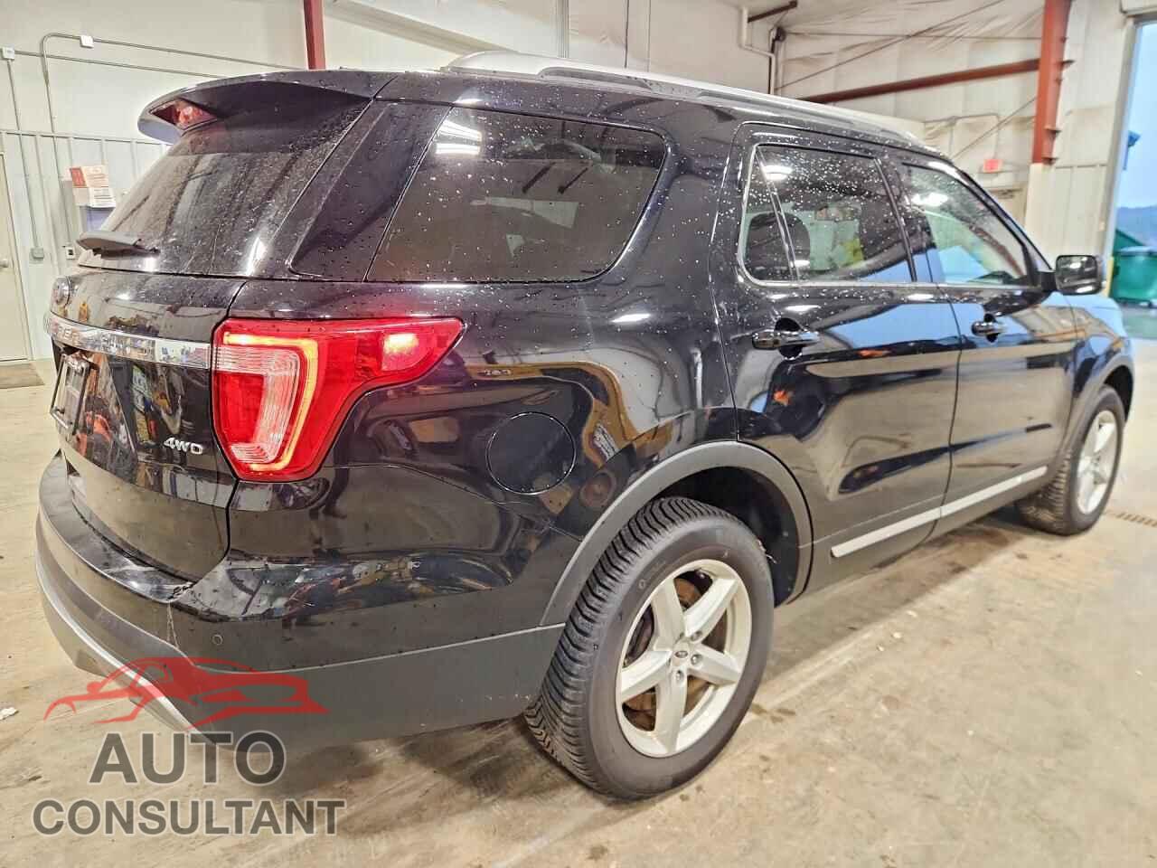 FORD EXPLORER 2017 - 1FM5K8D84HGD81302