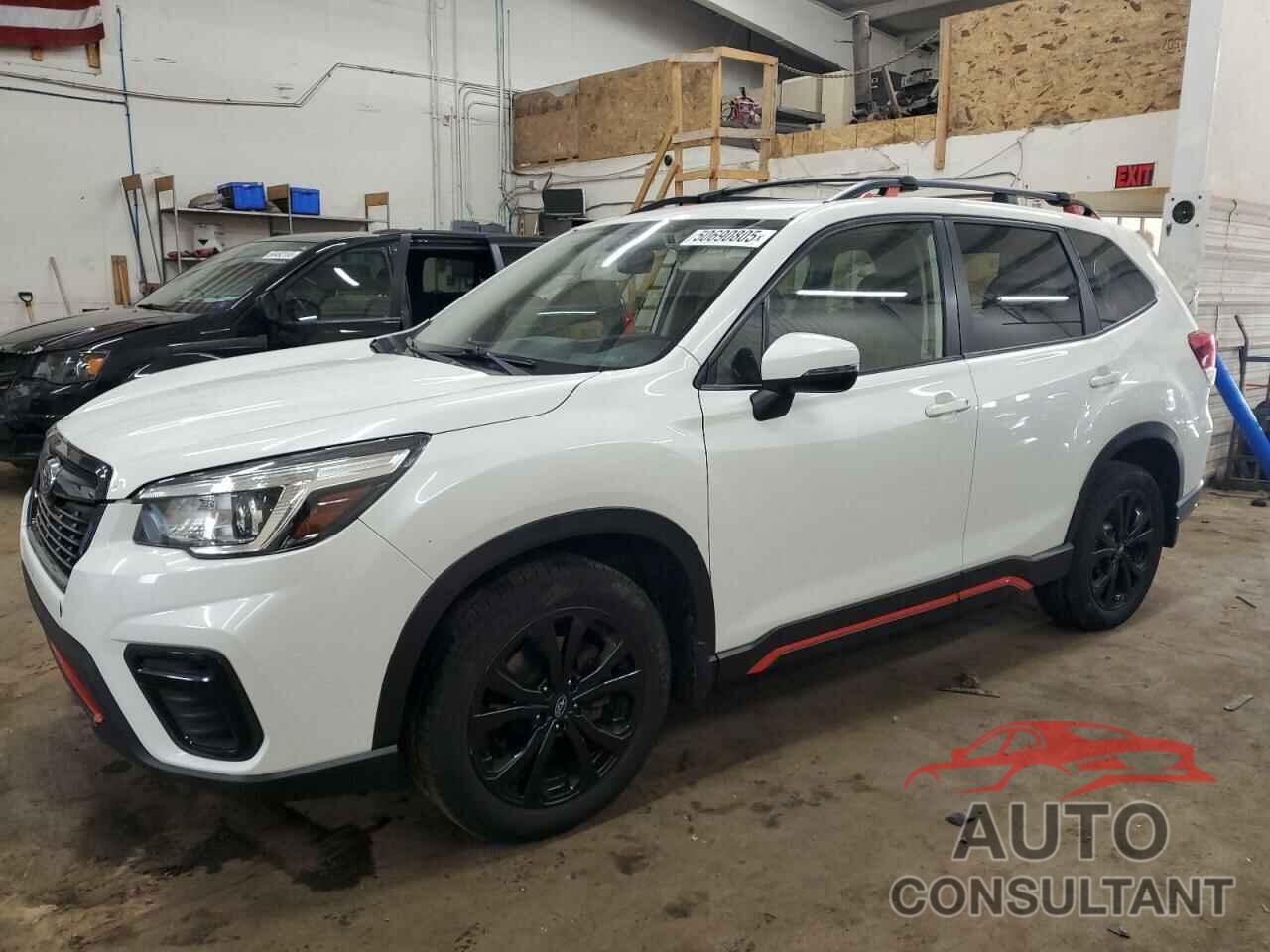 SUBARU FORESTER 2019 - JF2SKAPC0KH580008