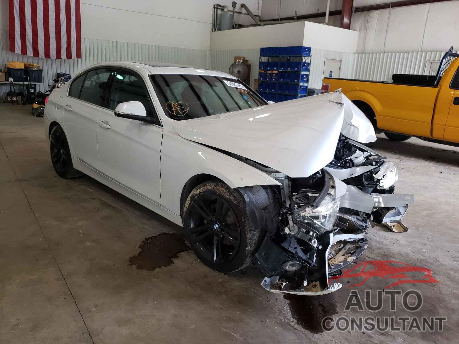 BMW 3 SERIES 2017 - WBA8B9G52HNU09695