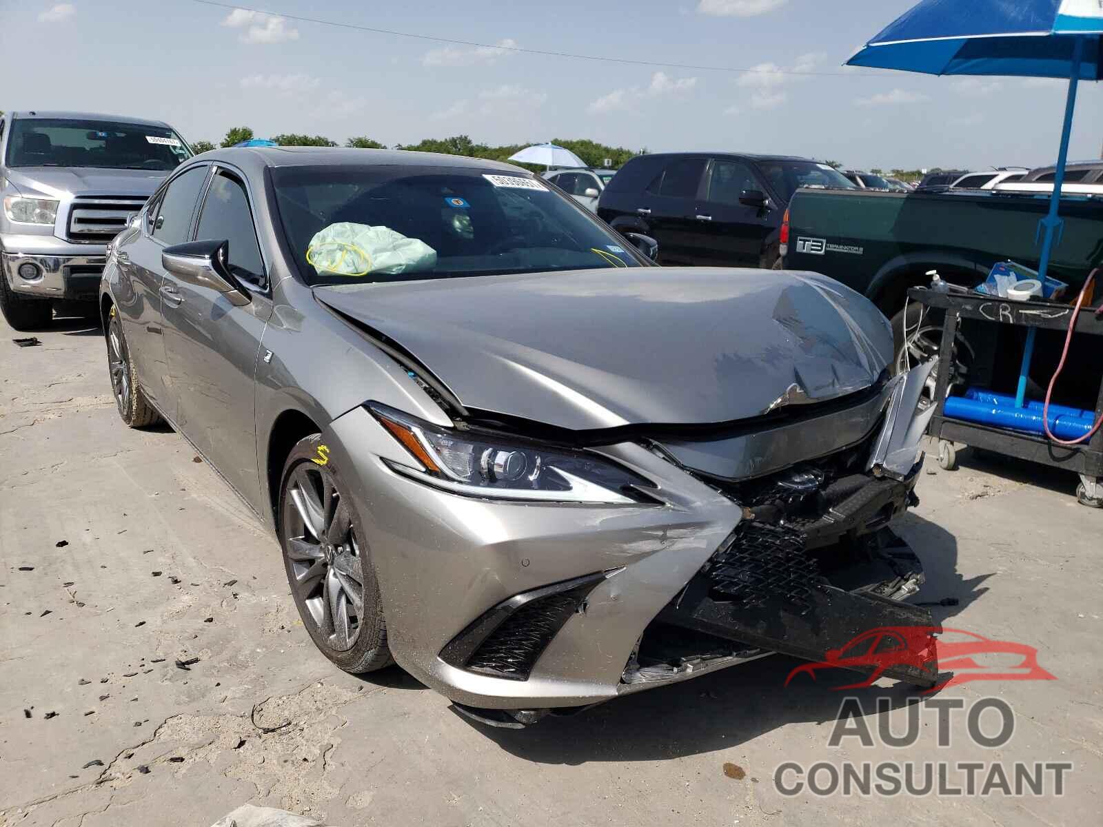 LEXUS ES350 2020 - 58AGZ1B16LU051763