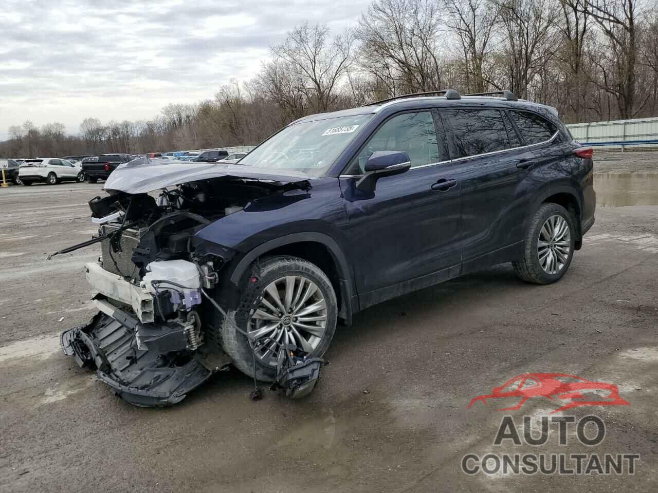 TOYOTA HIGHLANDER 2022 - 5TDFZRBHXNS233721