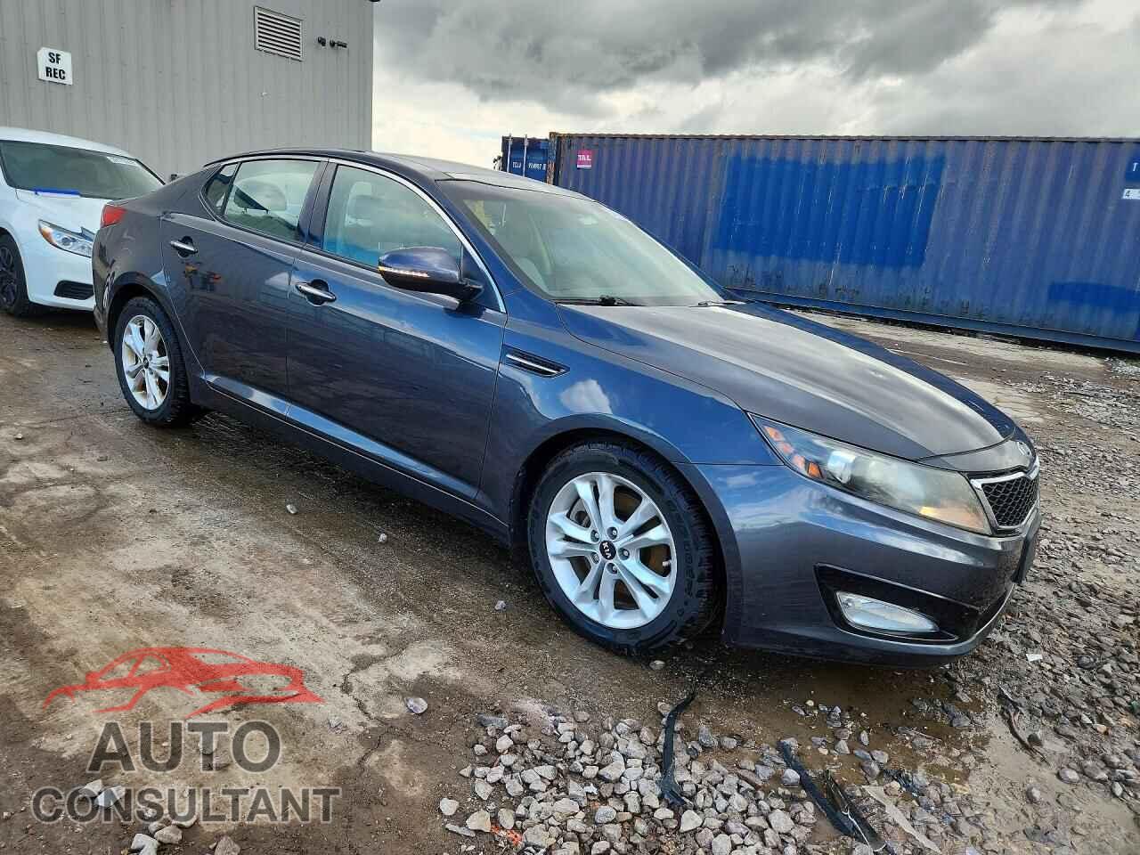 KIA OPTIMA 2011 - KNAGN4A69B5143882