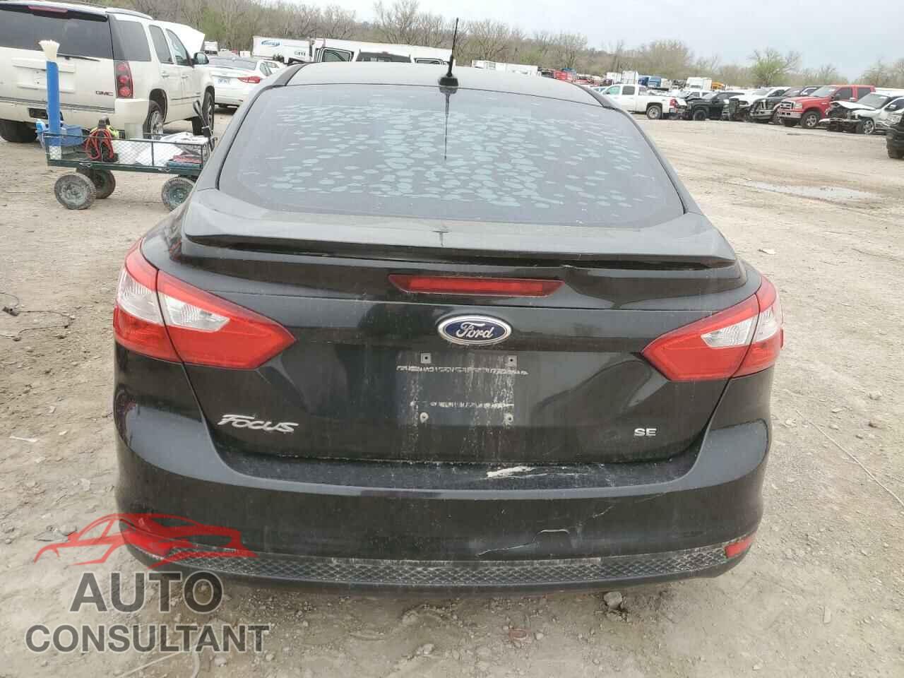 FORD FOCUS 2012 - 1FAHP3F27CL400610