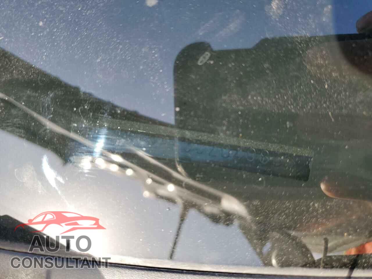 MITSUBISHI ECLIPSE 2018 - JA4AT5AA3JZ040855