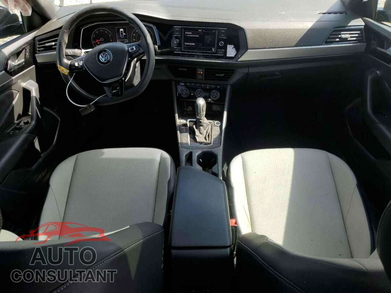 VOLKSWAGEN JETTA 2019 - 3VWCB7BU1KM255172