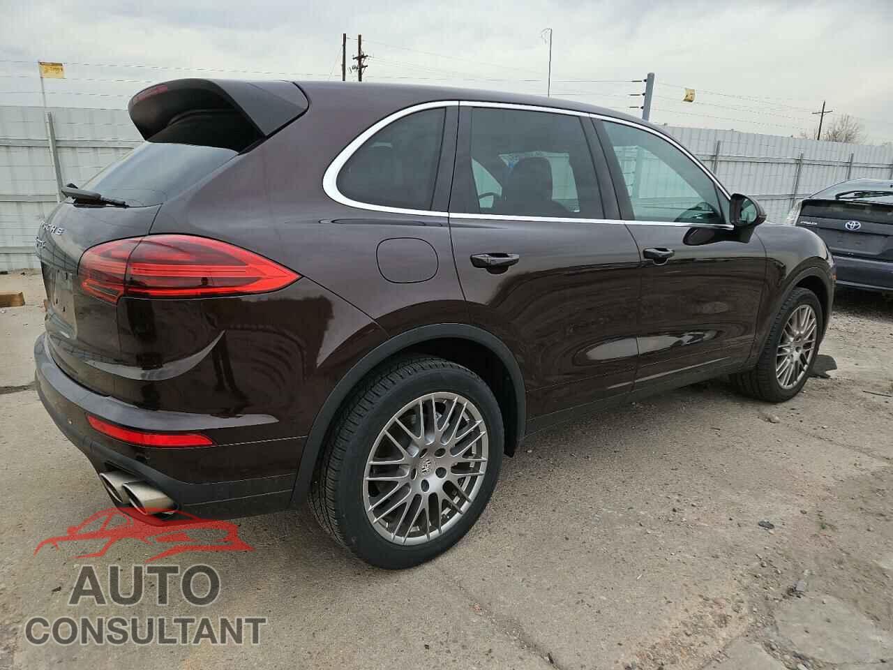 PORSCHE CAYENNE 2018 - WP1AB2A25JLA60896