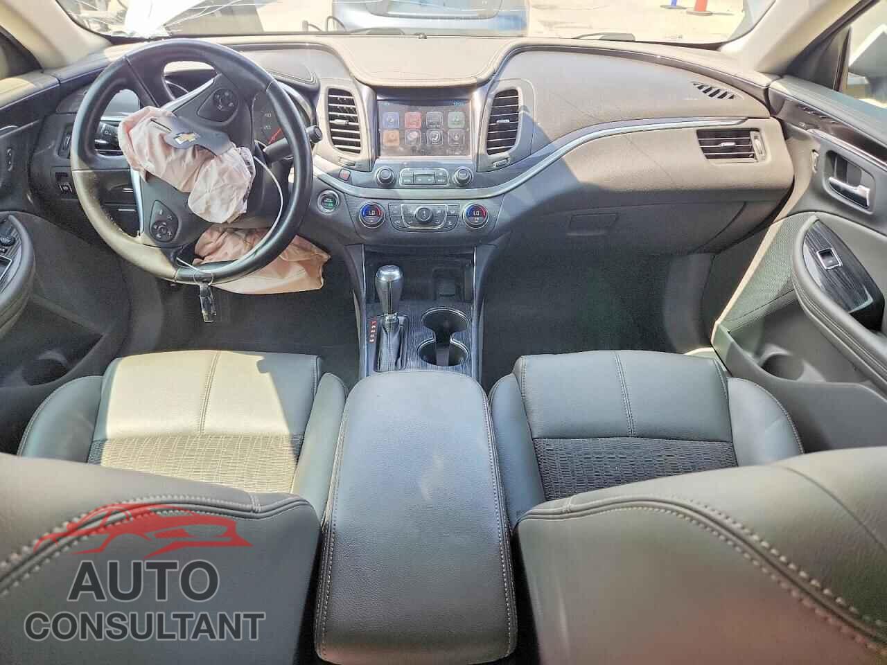 CHEVROLET IMPALA 2018 - 2G1105S32J9130077