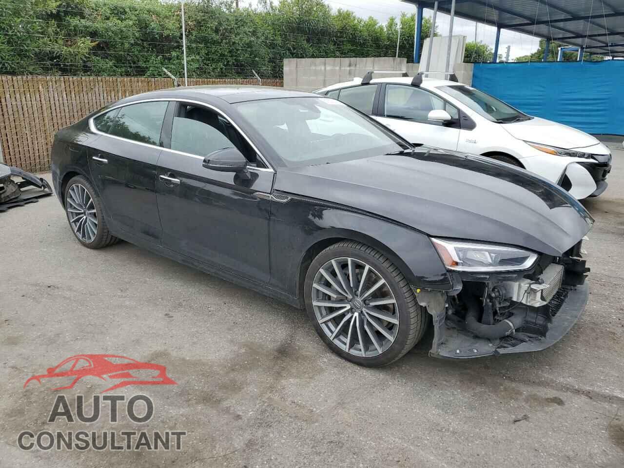 AUDI A5 2018 - WAUBNCF55JA096408
