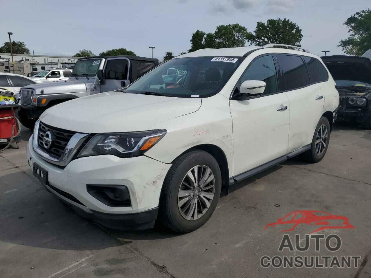 NISSAN PATHFINDER 2017 - 5N1DR2MNXHC633216