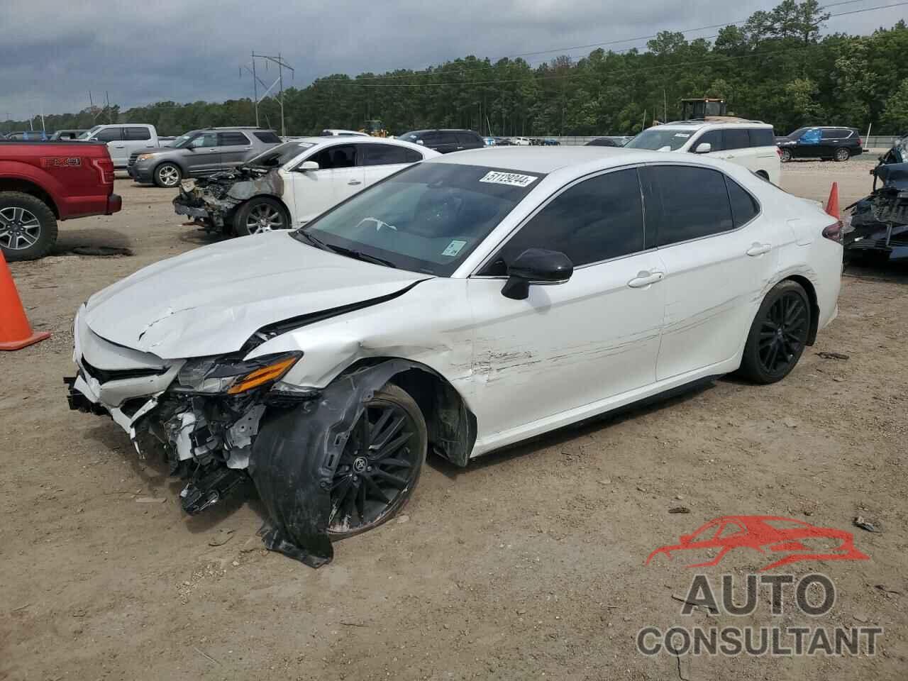 TOYOTA CAMRY 2023 - 4T1K61AK8PU749320