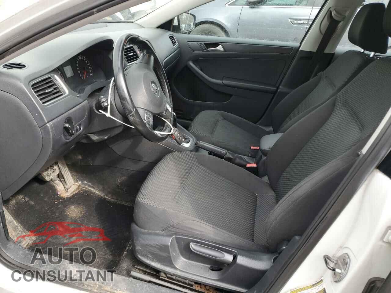 VOLKSWAGEN JETTA 2014 - 3VW2K7AJ2EM403675