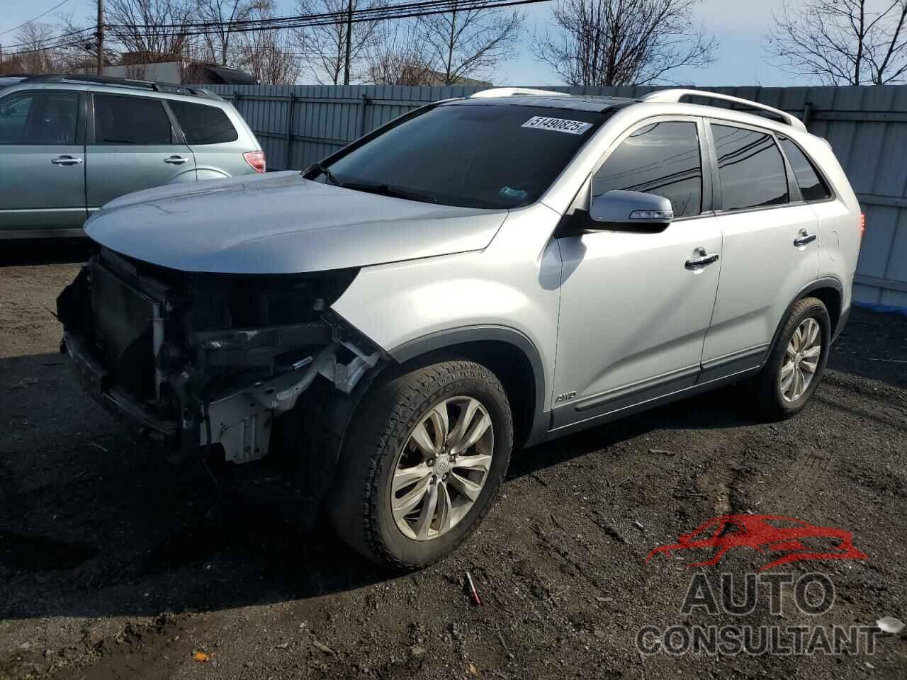 KIA SORENTO 2011 - 5XYKUDA21BG050827