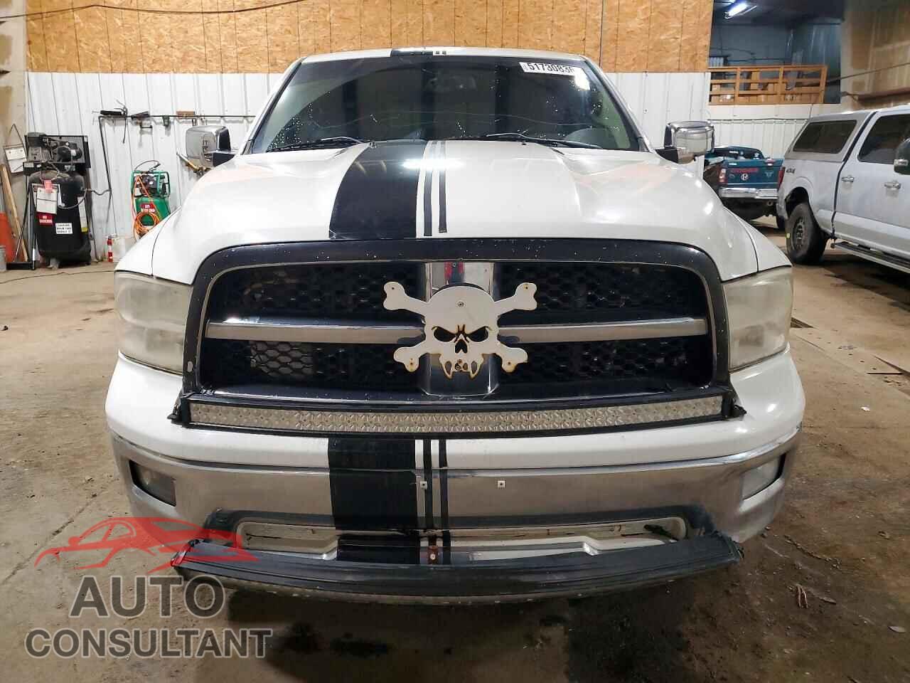 DODGE RAM 1500 2011 - 1D7RV1CT3BS516760