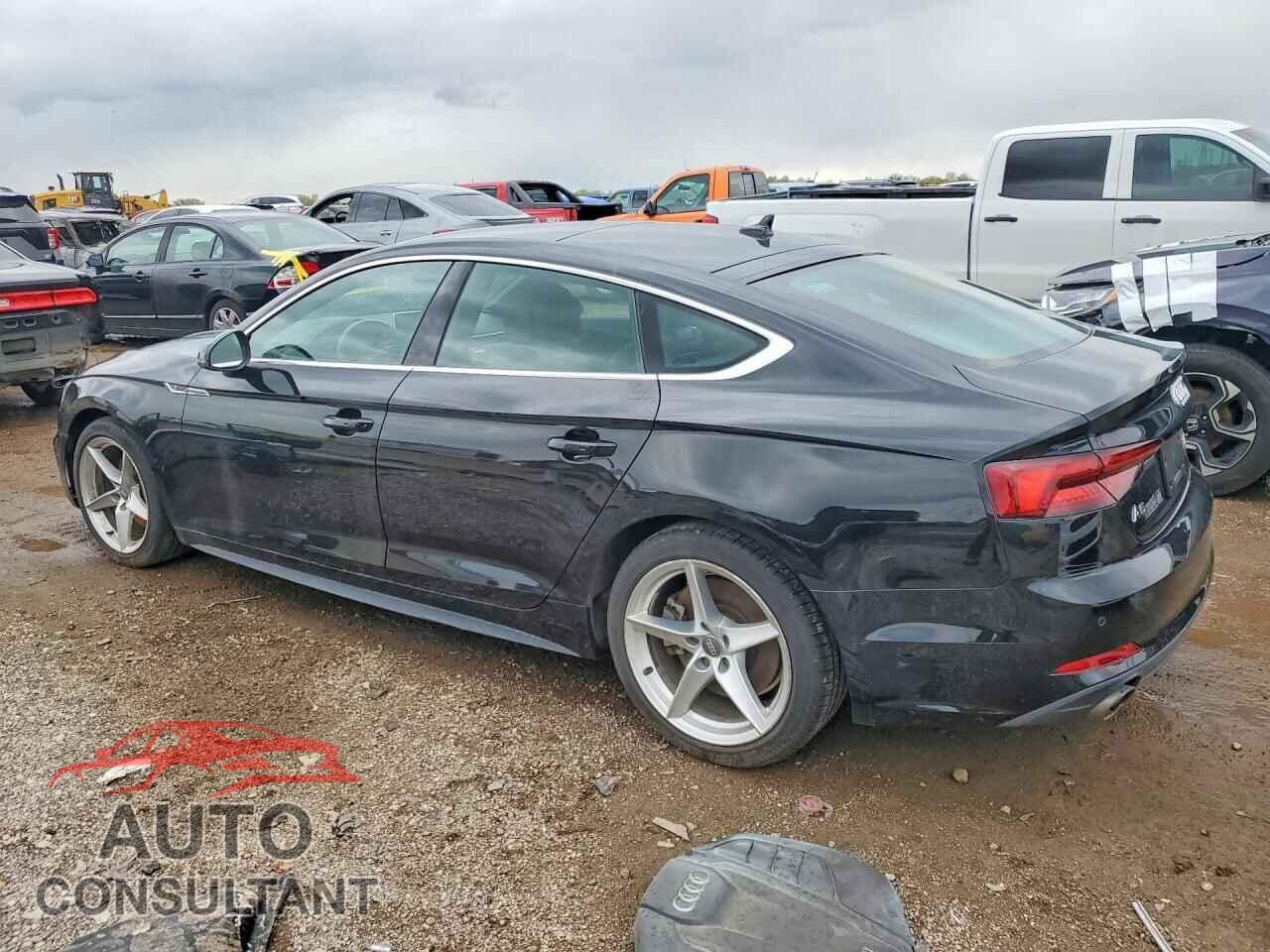 AUDI A5 2018 - WAUENCF53JA084027