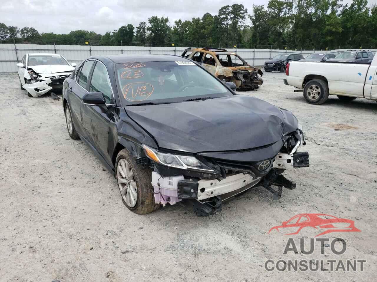 TOYOTA CAMRY 2018 - 4T1B11HK7JU541585