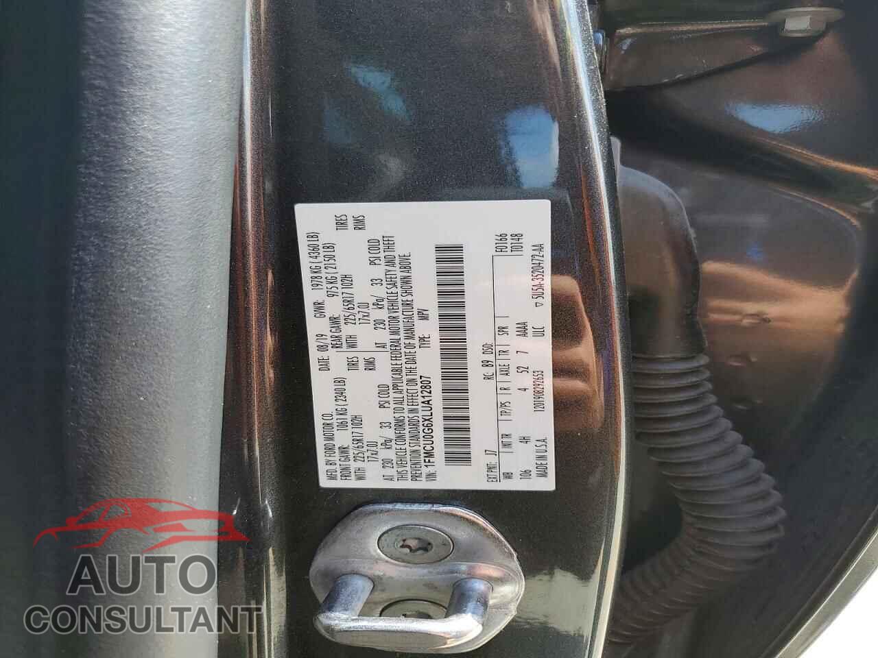 FORD ESCAPE 2020 - 1FMCU0G6XLUA12807