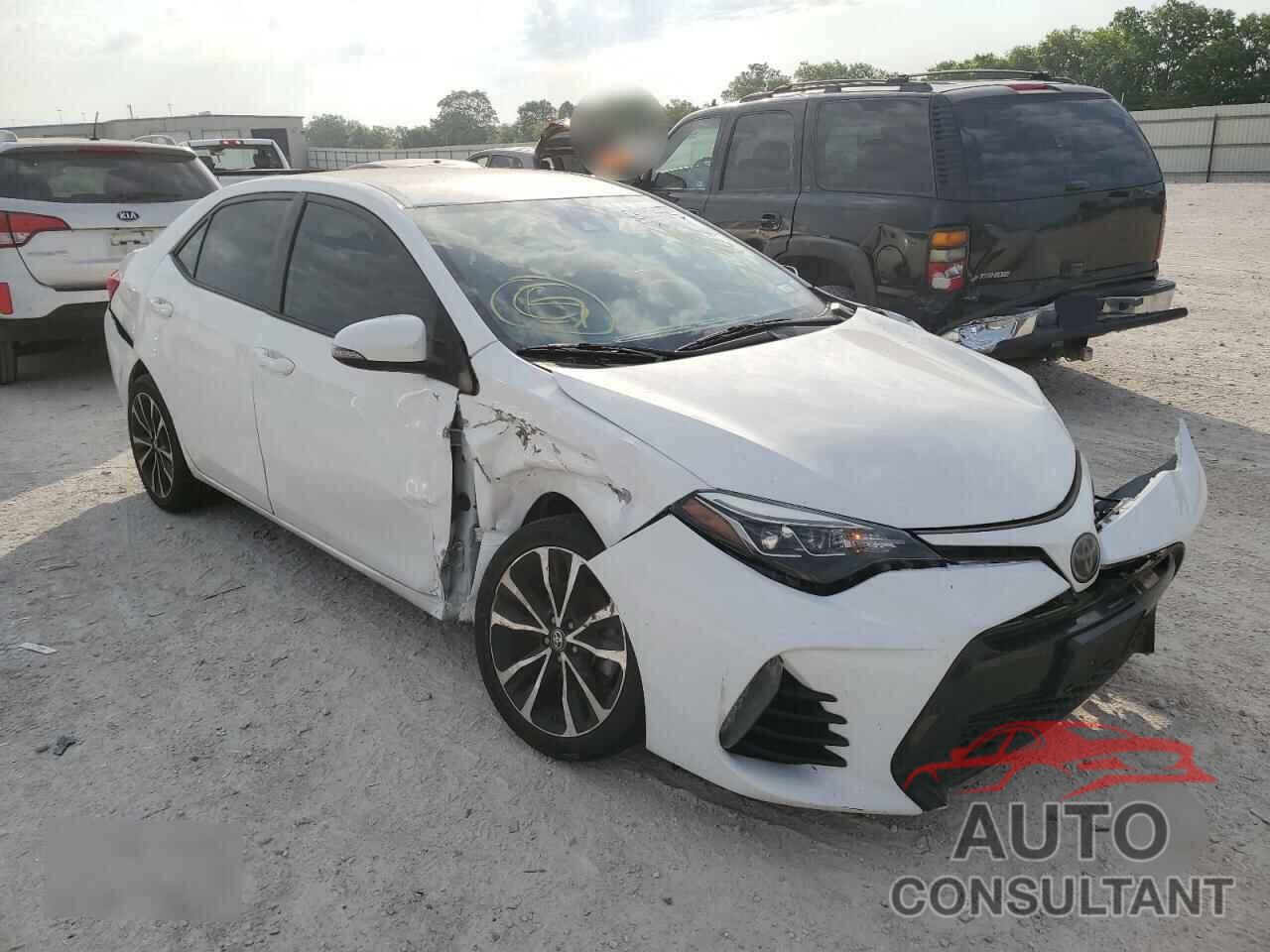TOYOTA COROLLA 2017 - 5YFBURHE2HP588101