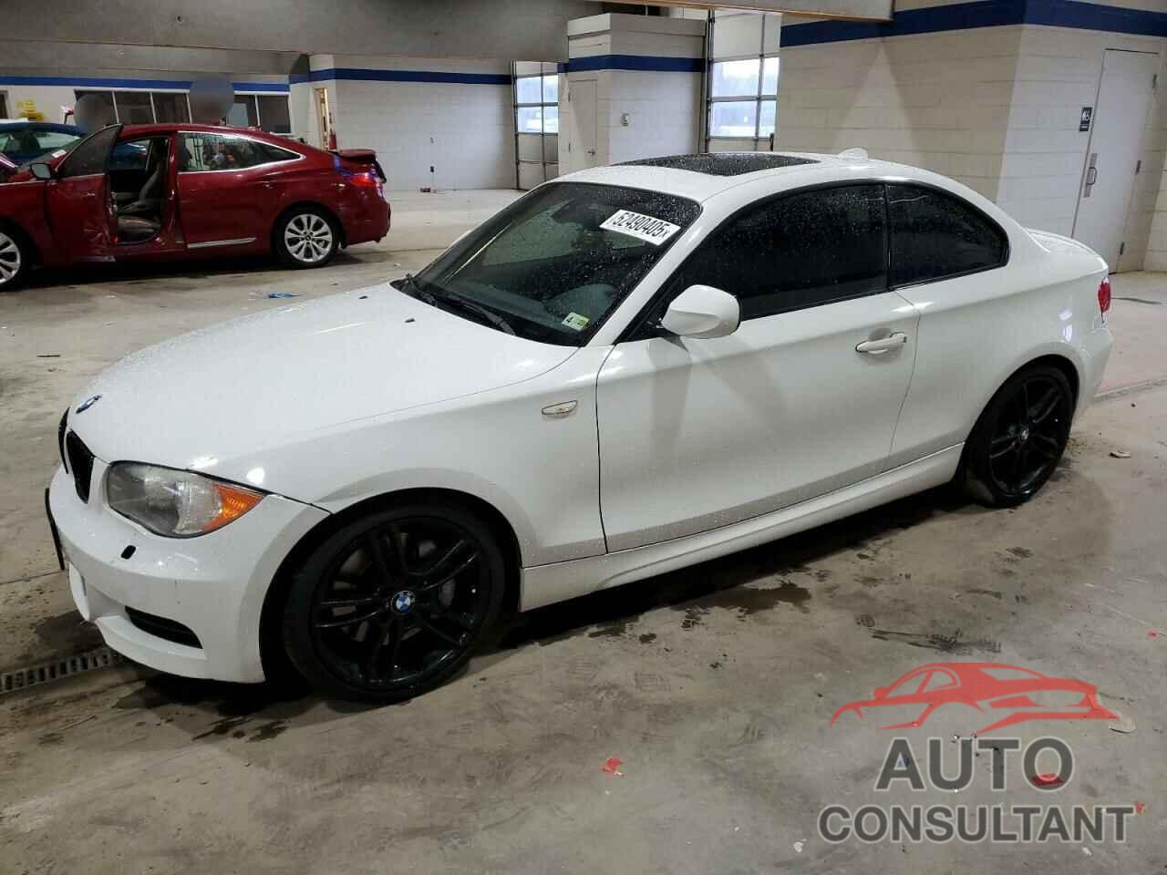 BMW 1 SERIES 2011 - WBAUC9C51BVM09289