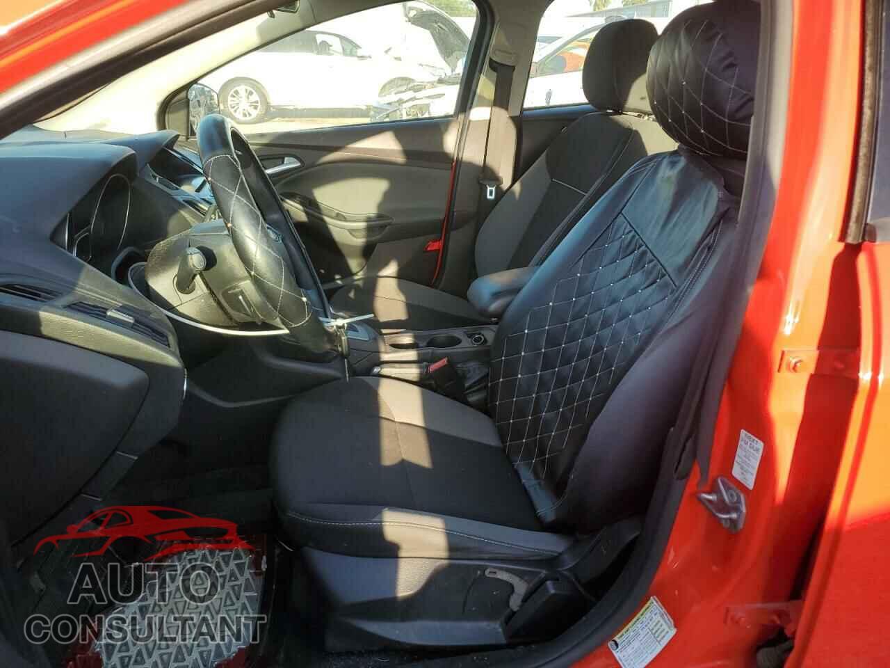 FORD FOCUS 2014 - 1FADP3F26EL312813