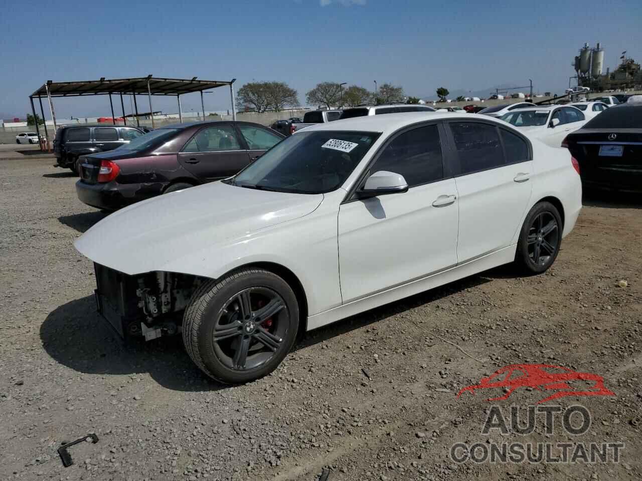 BMW 3 SERIES 2014 - WBA3B1C54EP679917