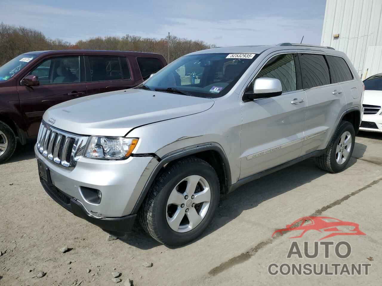 JEEP GRAND CHER 2011 - 1J4RR4GG8BC713683