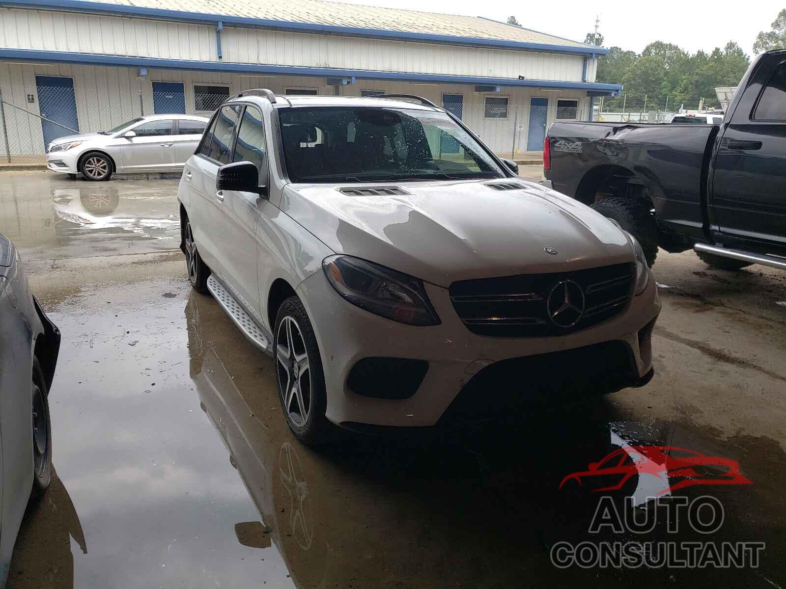 MERCEDES-BENZ GLE-CLASS 2017 - 4JGDA5JB2HA937963