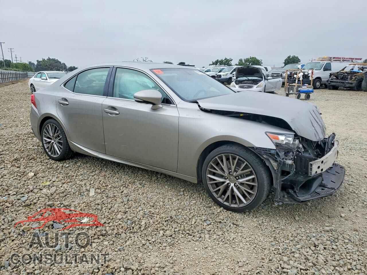 LEXUS IS 2016 - JTHBA1D28G5021052