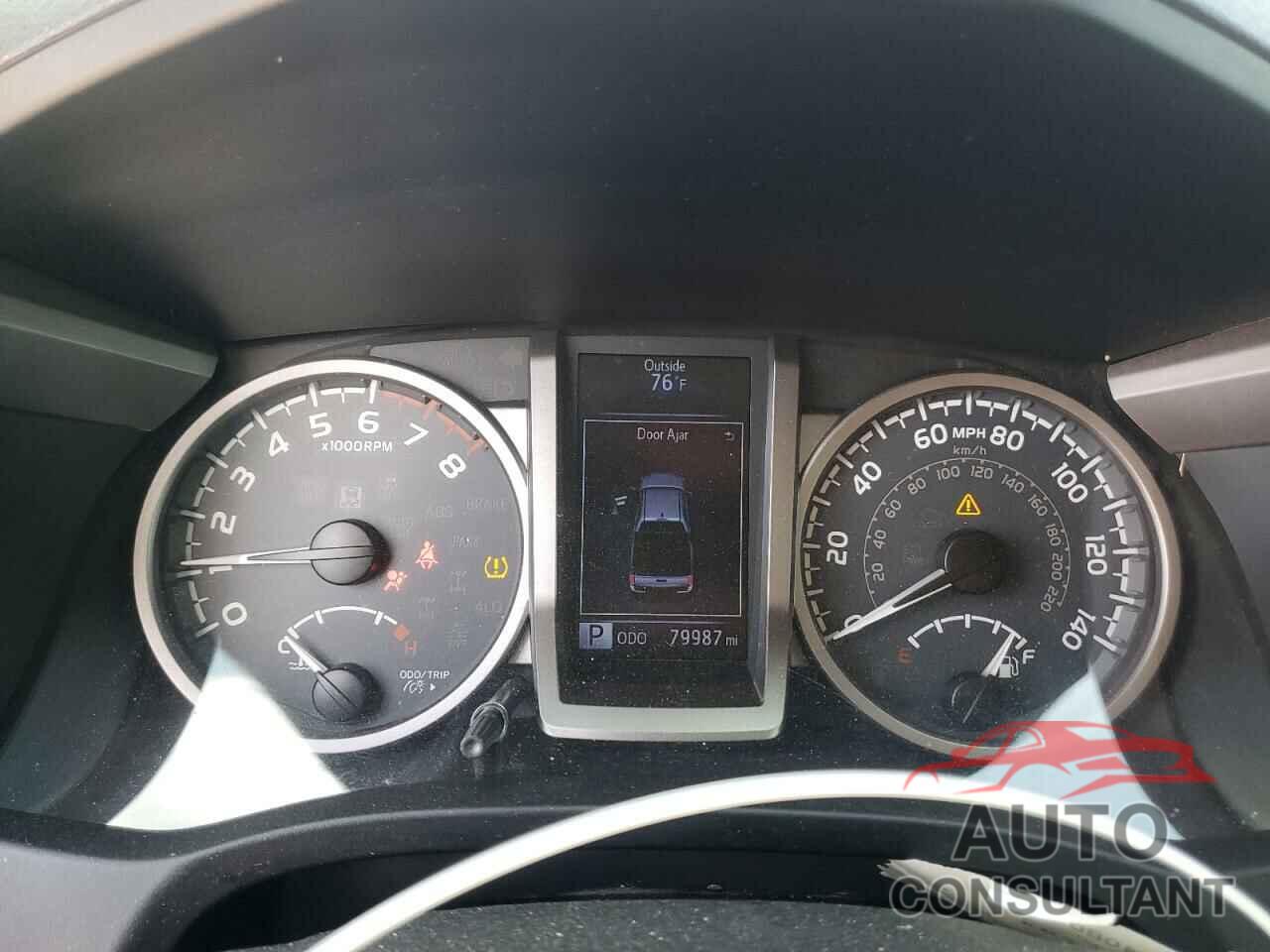 TOYOTA TACOMA 2018 - 5TFCZ5ANXJX123727