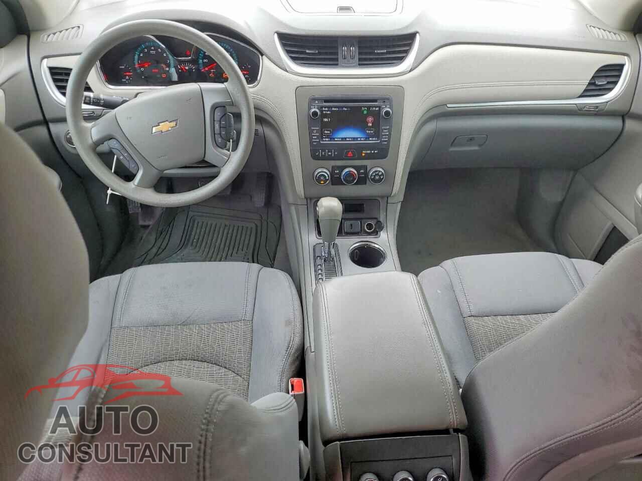 CHEVROLET TRAVERSE 2015 - 1GNKRFED2FJ189189