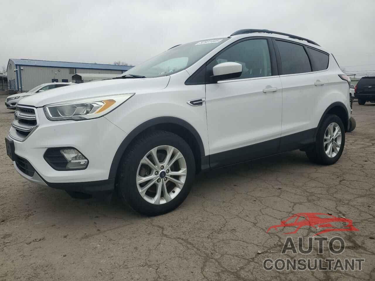 FORD ESCAPE 2017 - 1FMCU9GD2HUB34183