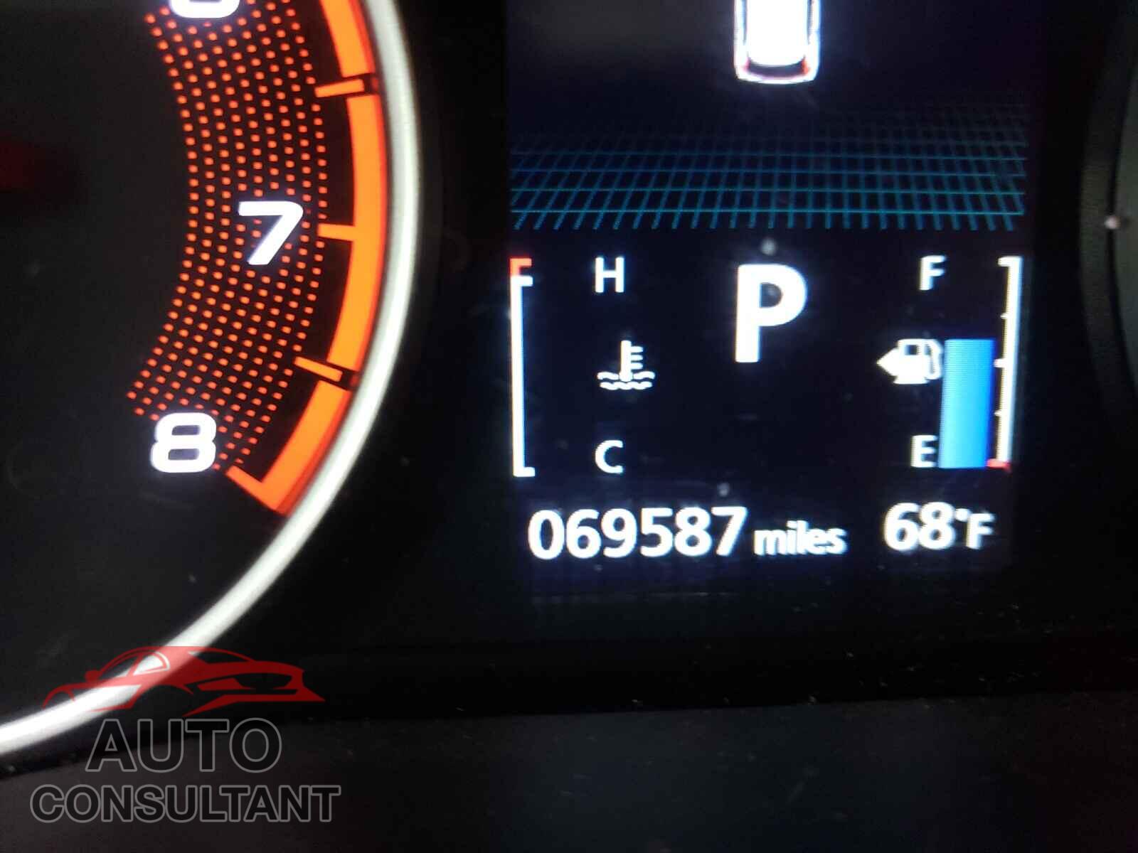 MITSUBISHI ECLIPSE 2019 - JA4AT3AA0KZ037062