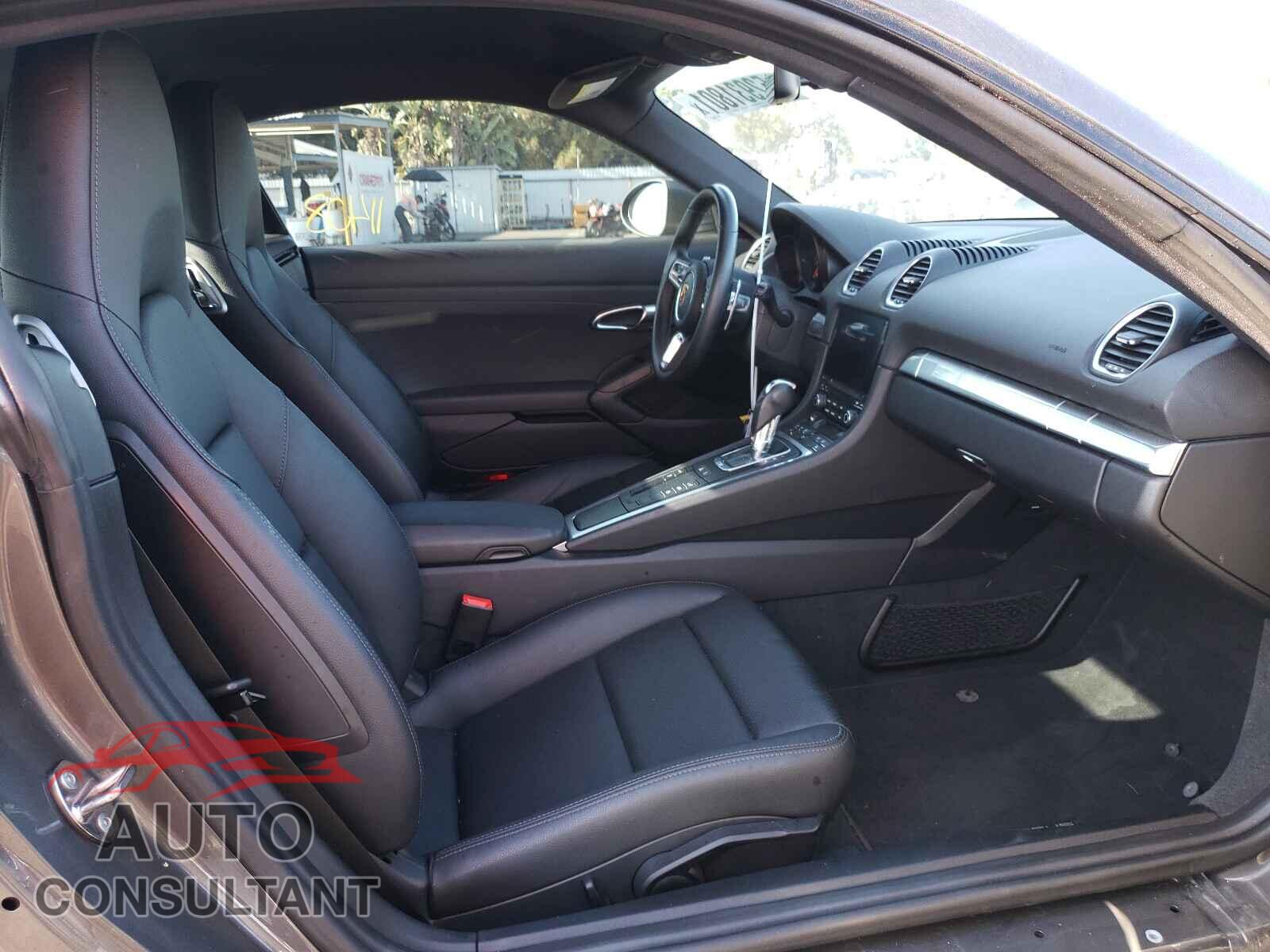 PORSCHE CAYMAN 2019 - WP0AA2A82KS261008