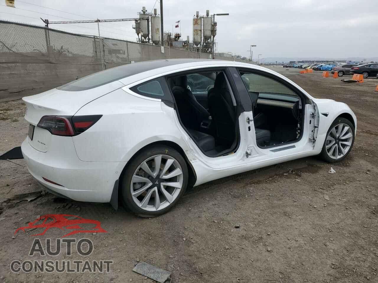 TESLA MODEL 3 2020 - 5YJ3E1EB5LF735710
